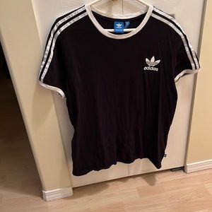 Adidas tshirt